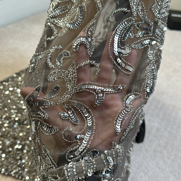 NWT Formal gown with train size small - Picture 12 of 14